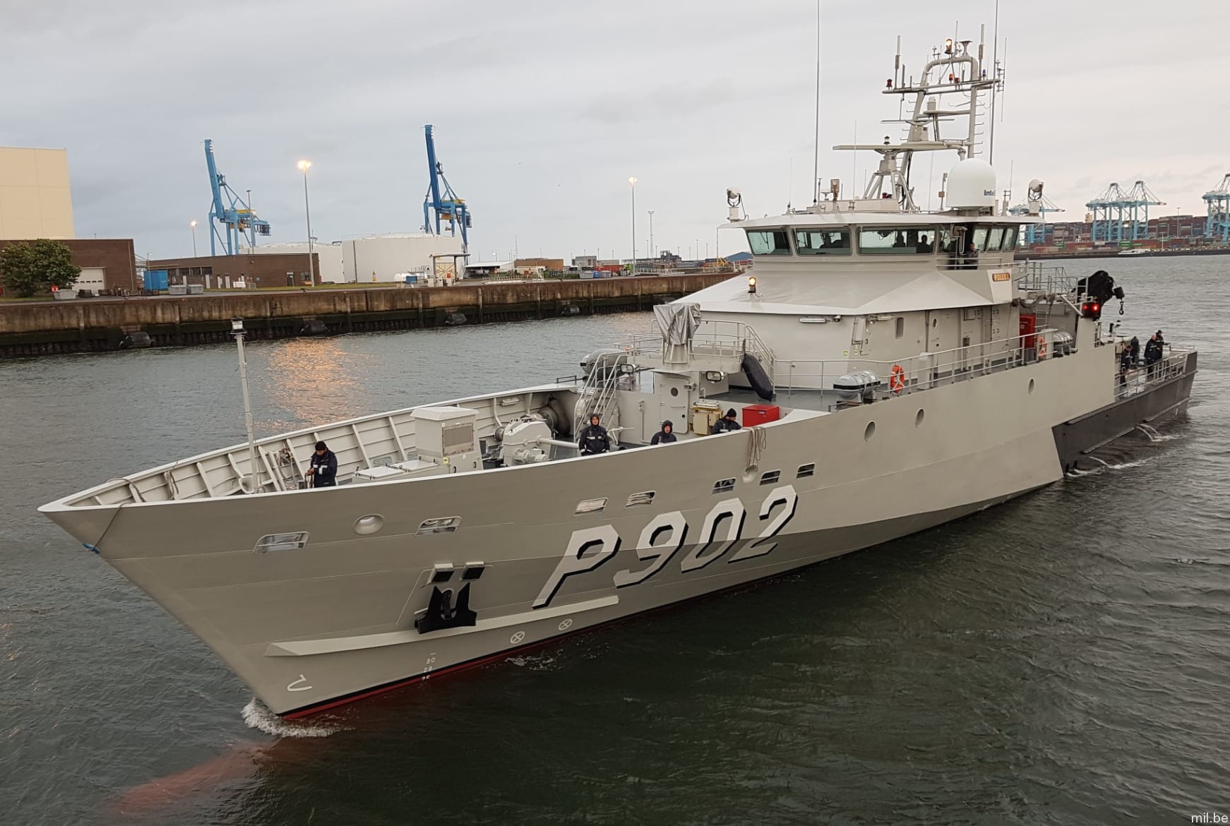 p902 bns pollux castor class patrol vessel belgian navy armed forces naval component marinecomponent 04