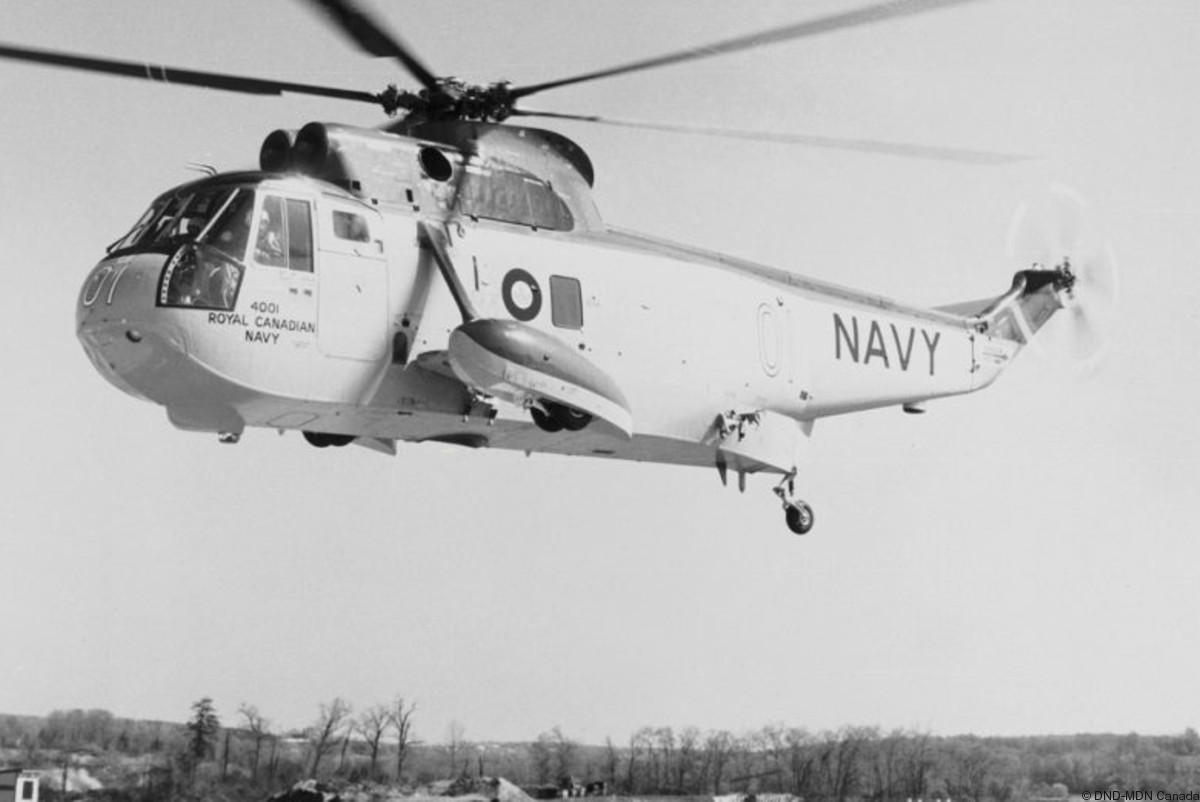 ch-124 sea king royal canadian navy sikorsky naval helicopter rcaf hmcs squadron 41