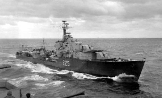 dd 225 hmcs sioux v-class destroyer royal canadian navy