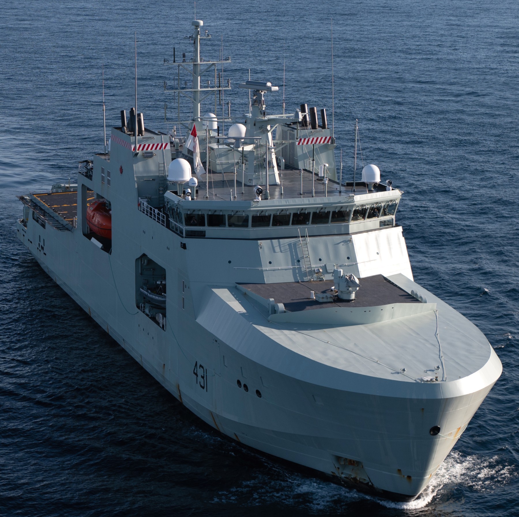 aopv-431 hmcs margaret brooke harry dewolf class arctic offshore patrol vessel ncsm royal canadian navy 21