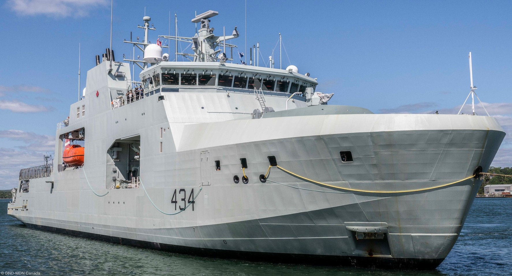 aopv-434 hmcs frederick rolette harry dewolf class arctic offshore patrol vessel ship irving halifax 10x