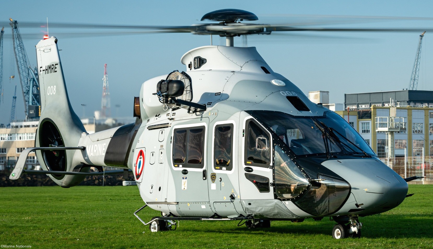 airbus h160b helicopter french navy marine nationale f-hmre 17