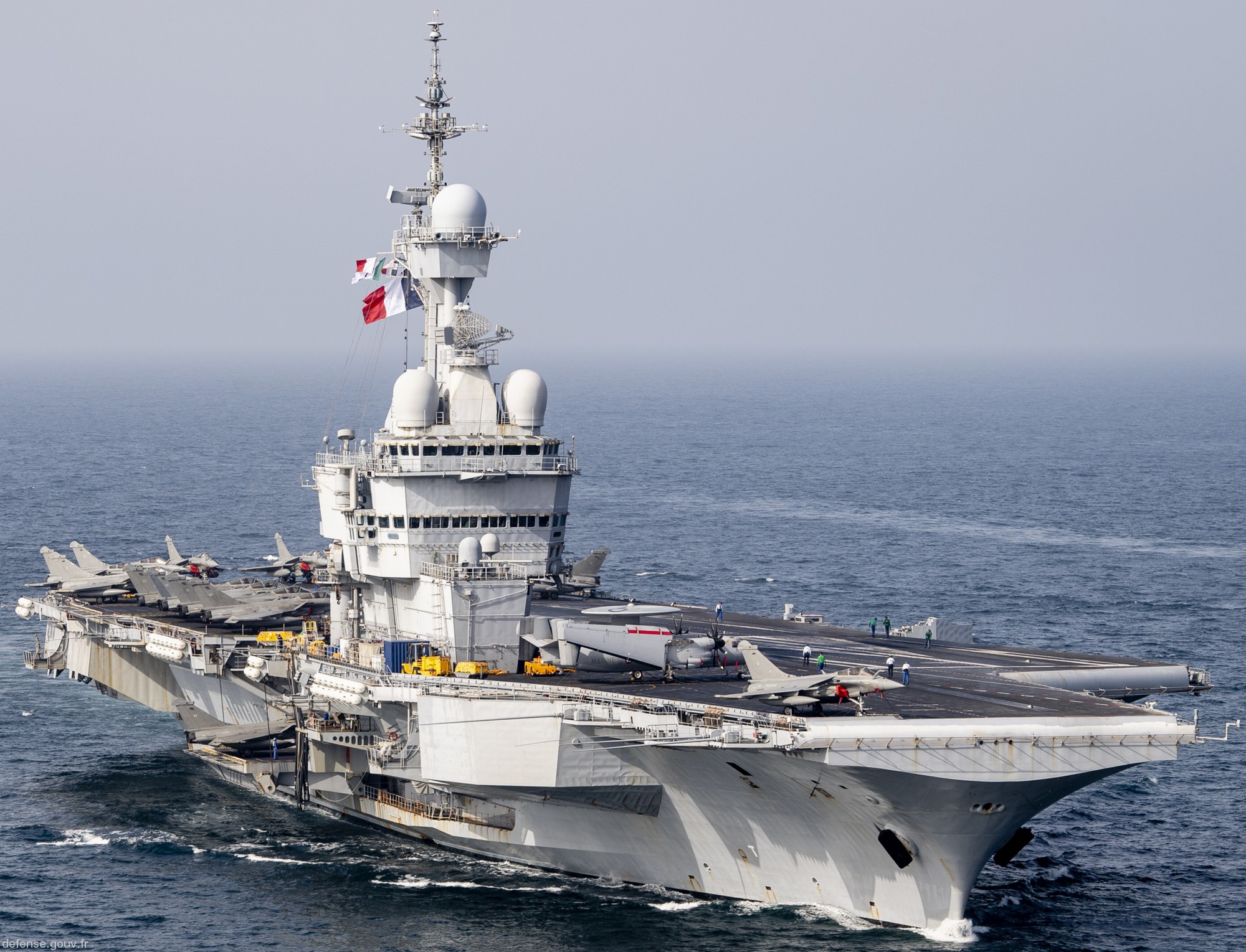French aircraft carrier Charles de Gaulle - Wikipedia