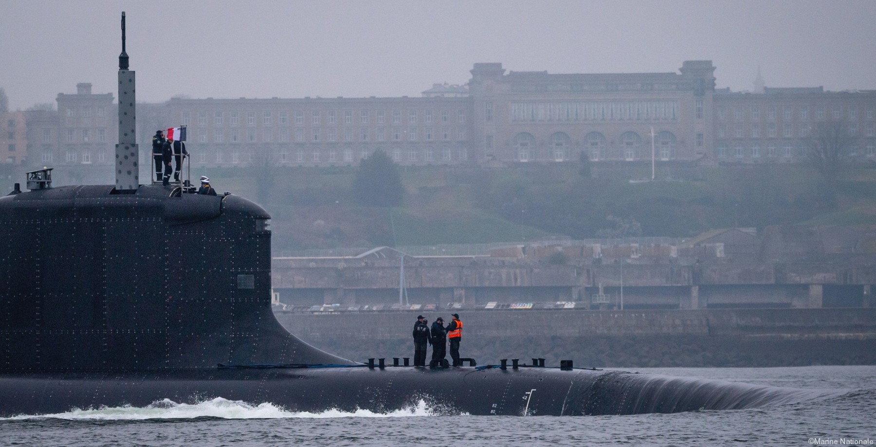 s-636 fs duguay-trouin suffren barracuda class submarine sna french navy marine nationale brest 09