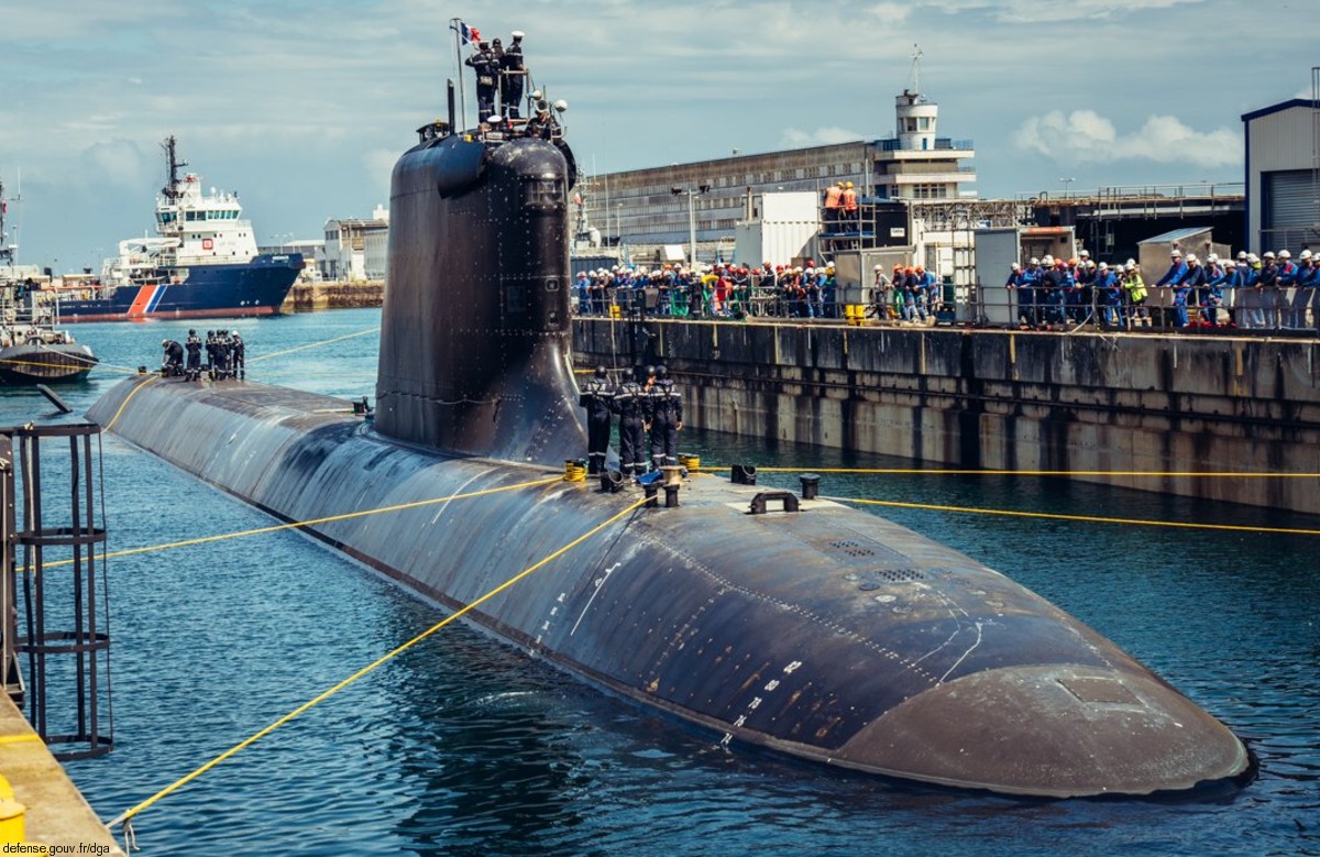 s-637 fs tourville suffren barracuda class submarine ssn sna french navy marine nationale 02