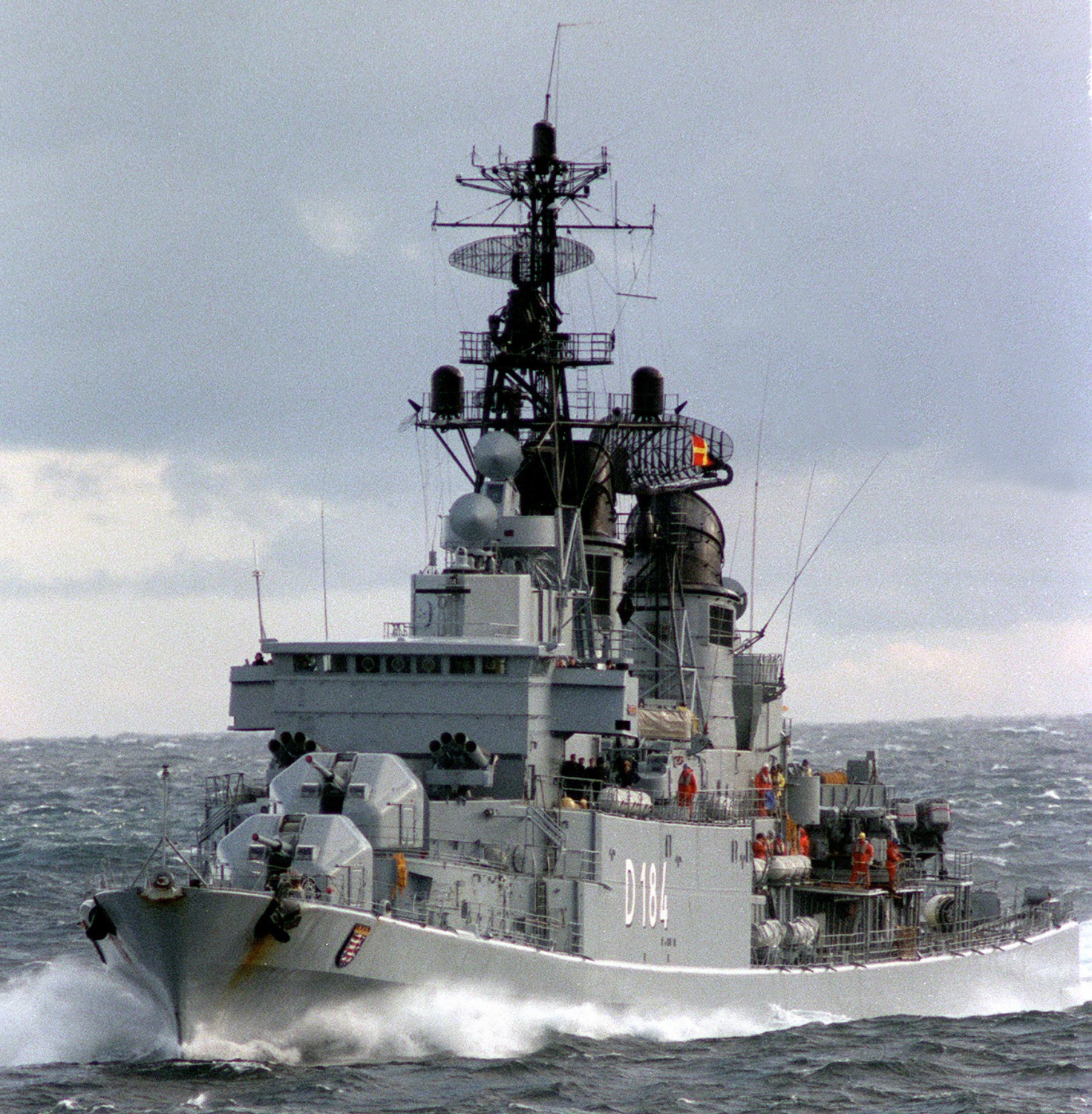 d-184 fgs hessen type 101a hamburg class destroyer german navy 02