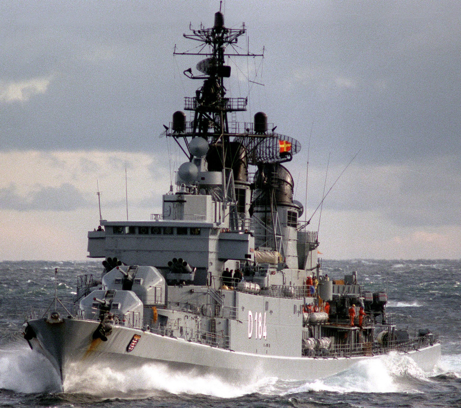 d-184 fgs hessen type 101a hamburg class destroyer german navy 03