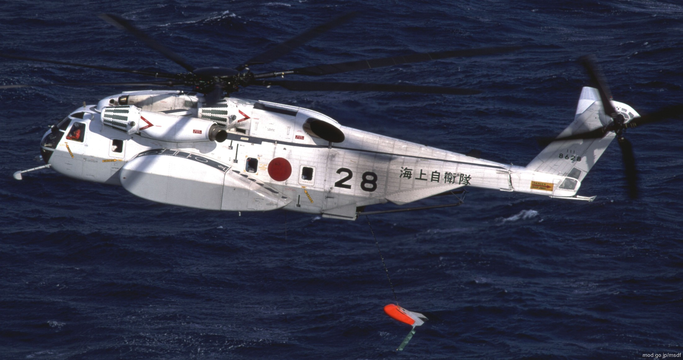 sikorsky mh-53e s-80-m-1 mine countermeasures helicopter amcm japan maritime self defense force jmsdf 8628 02