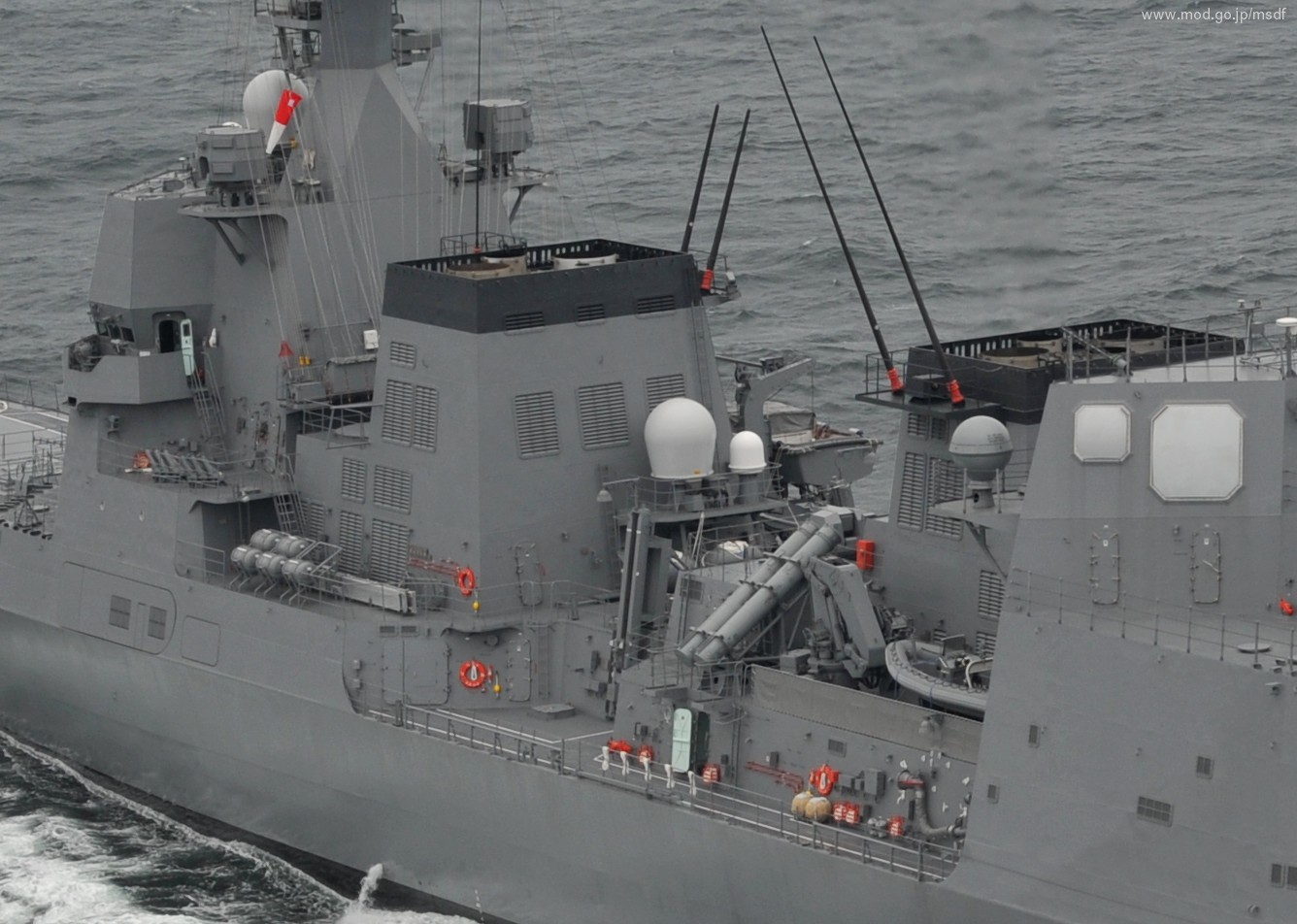 akizuki class destroyer japan maritime self defense force jmsdf mk-141 type-90 ssm-1b launcher 04