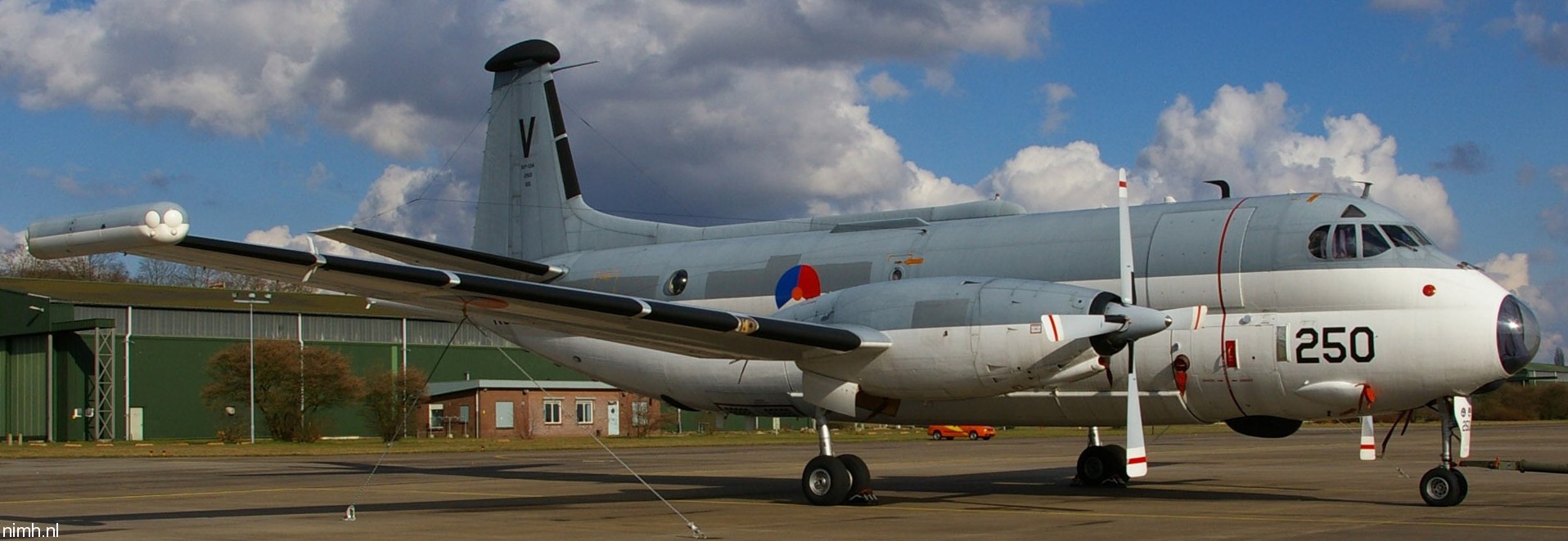 sp-13a atlantic breguet br-1150 patrol aircraft royal netherlands navy koninklijke marine 250 03