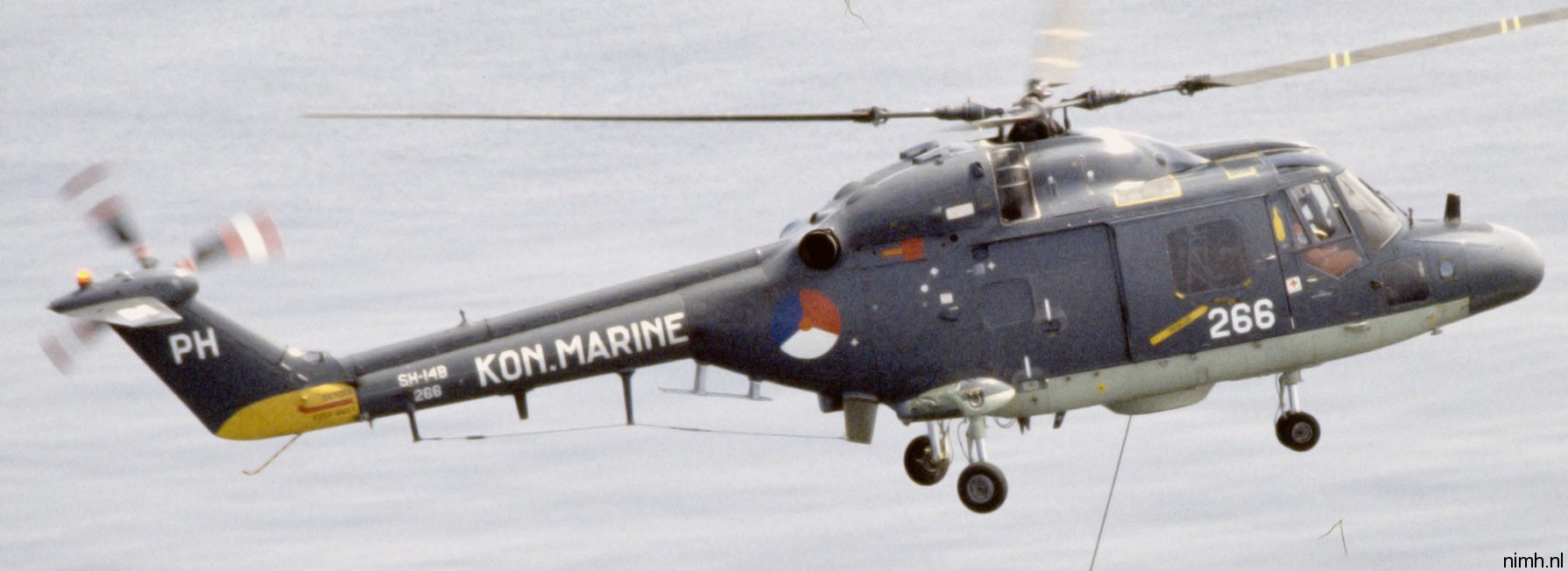 sh-14b lynx mk.27 helicopter royal netherlands navy koninklijke marine 266 02