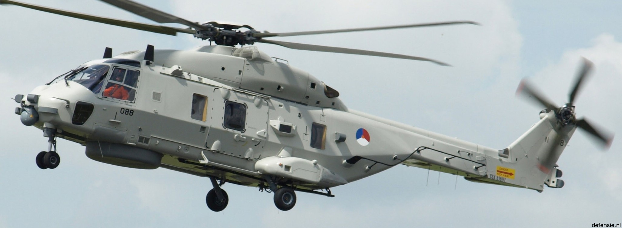 nh90 nfh helicopter royal netherlands navy koninklijke marine n-088 04