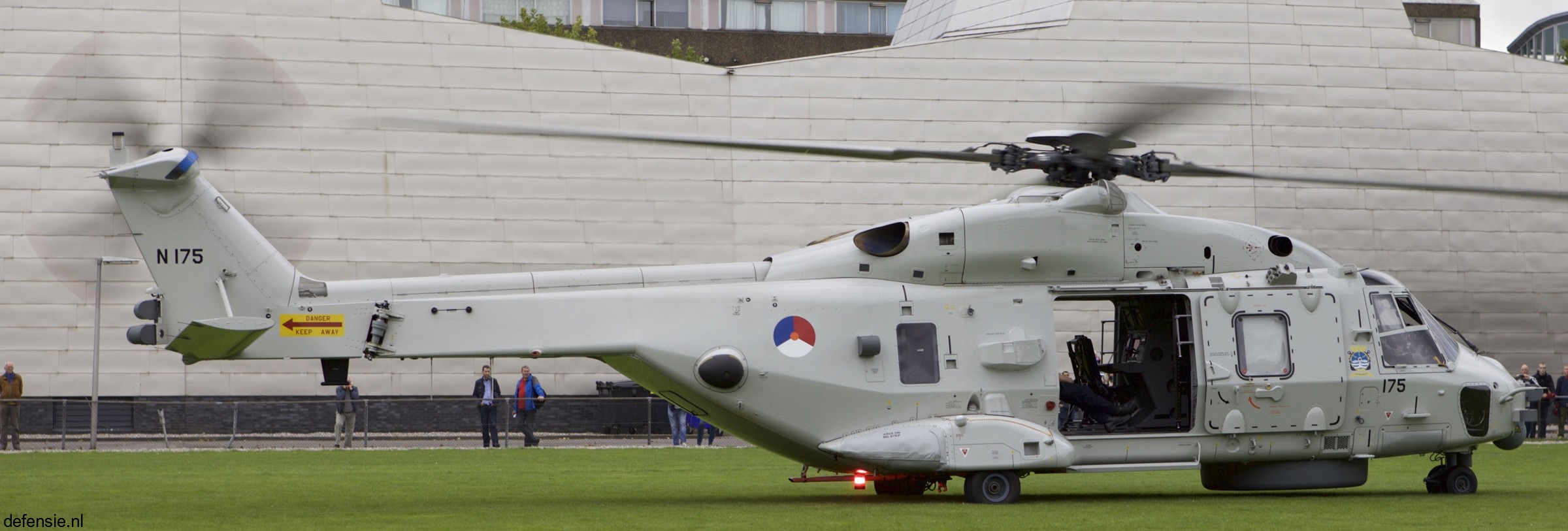 nh90 nfh helicopter royal netherlands navy koninklijke marine n-175 11