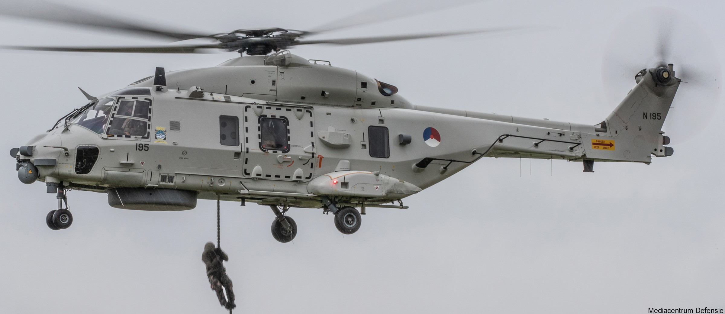 nh90 nfh helicopter royal netherlands navy koninklijke marine n-195 06