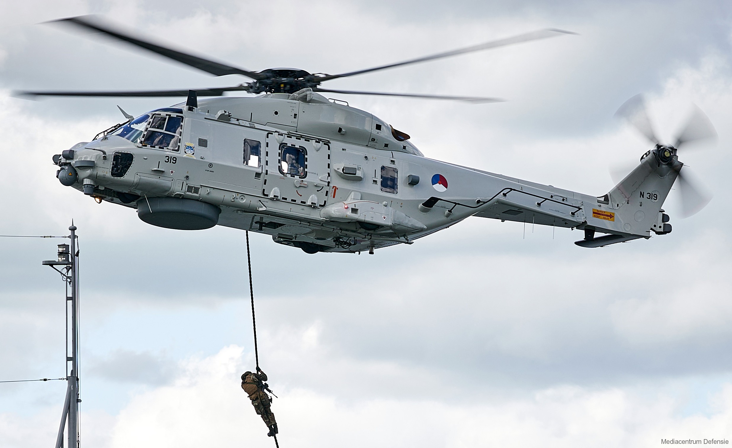 nh90 nfh helicopter royal netherlands navy koninklijke marine n-319 06
