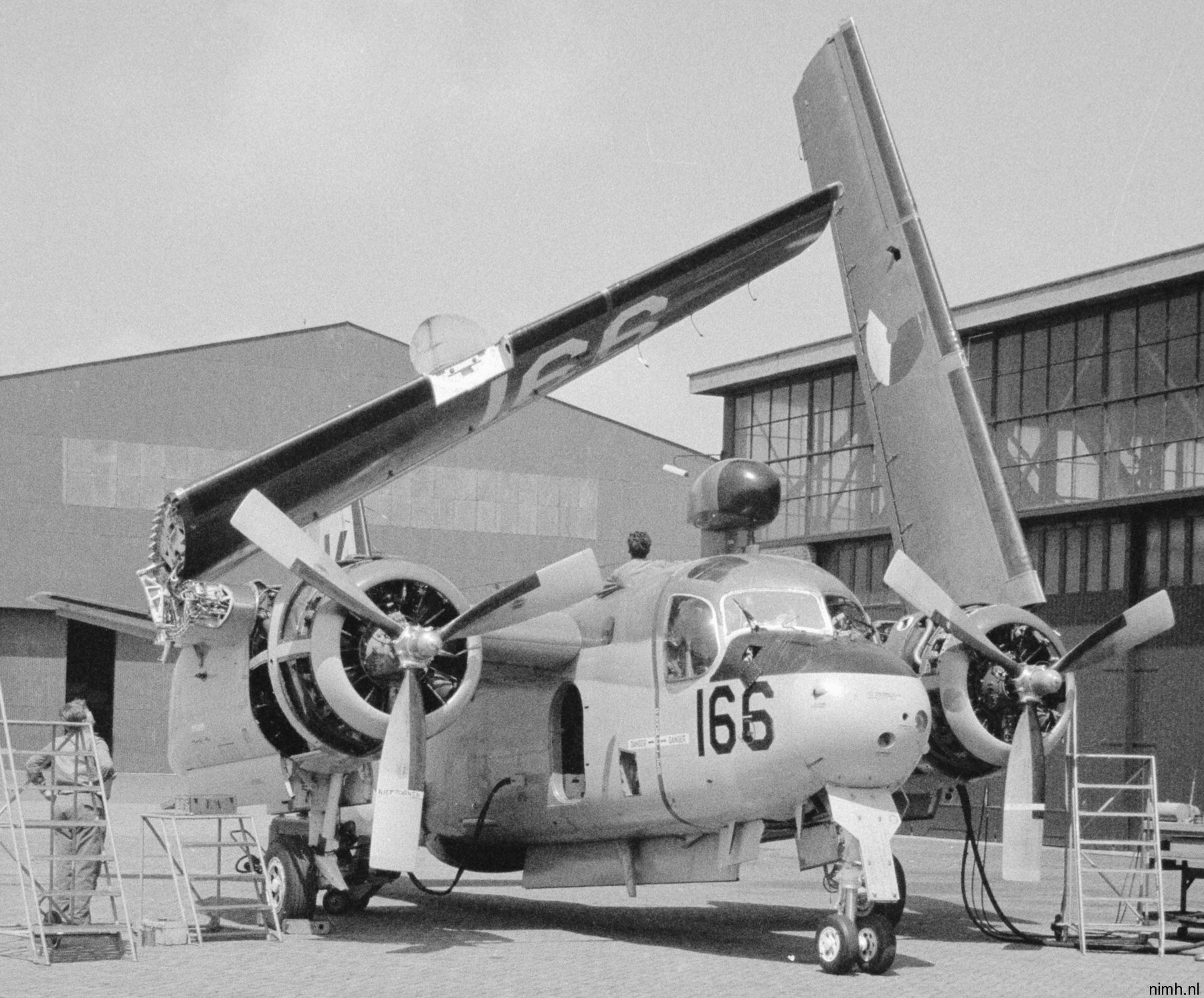 s-2n tracker grumman anti submarine aircraft royal netherlands navy koninklijke marine 166 03