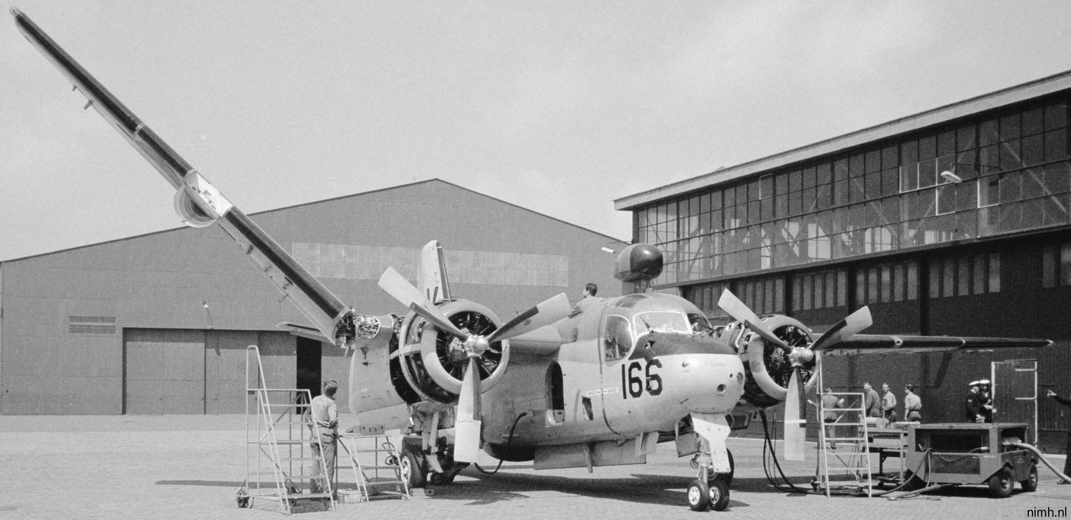 s-2n tracker grumman anti submarine aircraft royal netherlands navy koninklijke marine 166 04