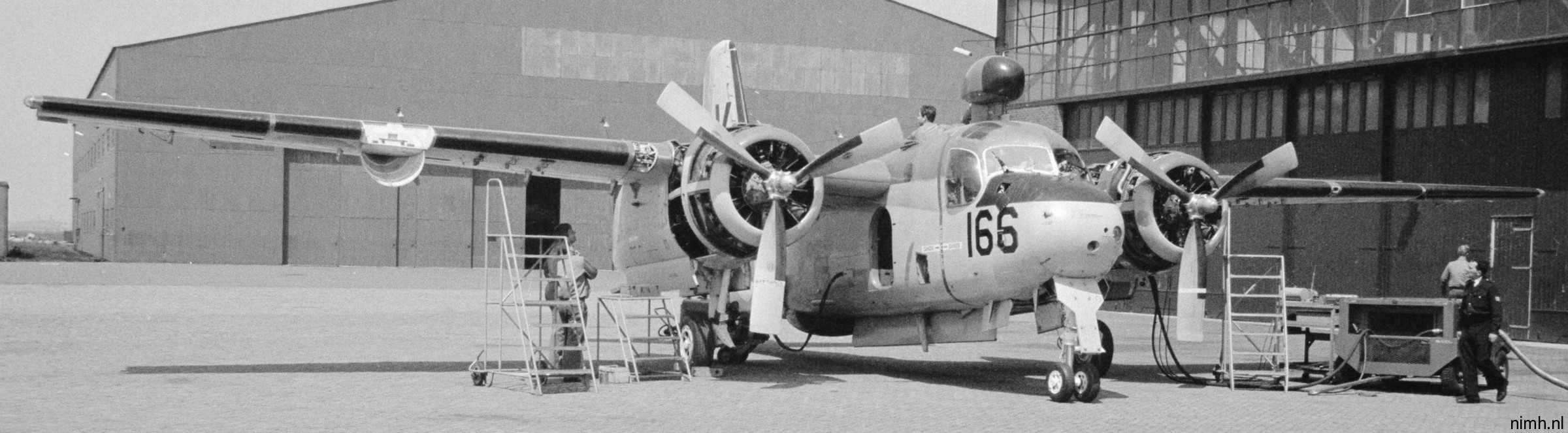 s-2n tracker grumman anti submarine aircraft royal netherlands navy koninklijke marine 166 05