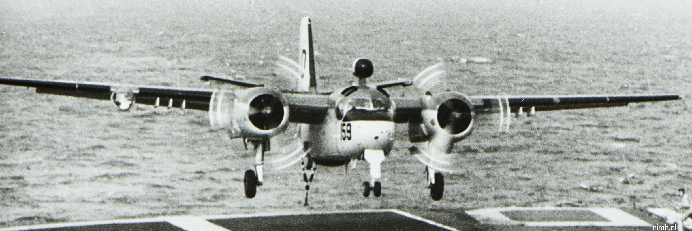 us-2n tracker anti submarine aircraft royal netherlands navy koninklijke marine 159 02