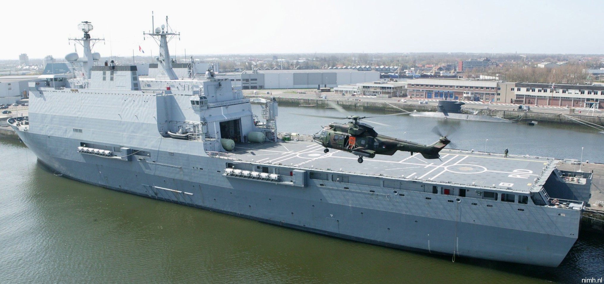 hnlms rotterdam l-800 amphibious landing ship dock lpd royal netherlands navy 48