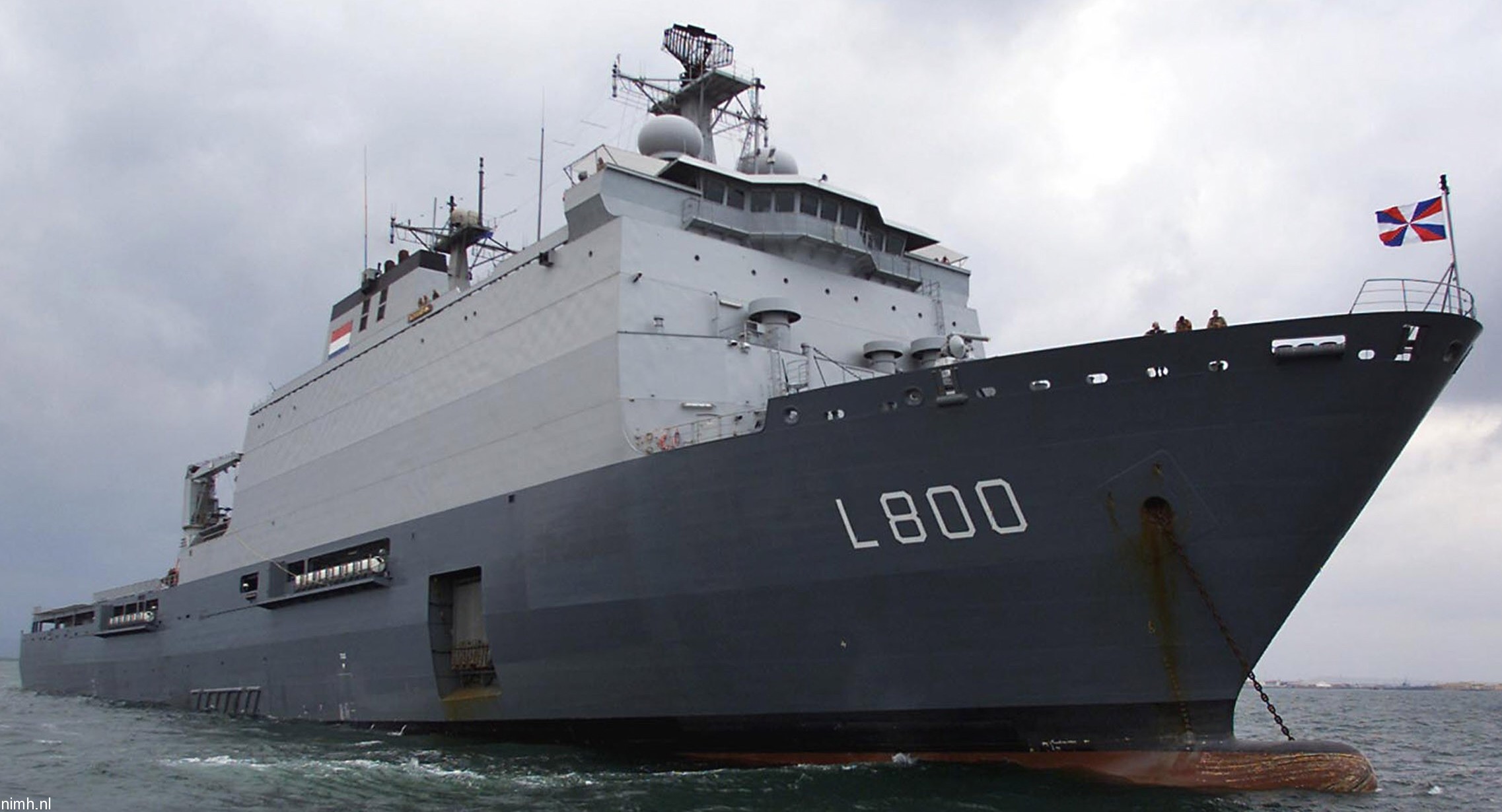hnlms rotterdam l-800 amphibious landing ship dock lpd royal netherlands navy 49