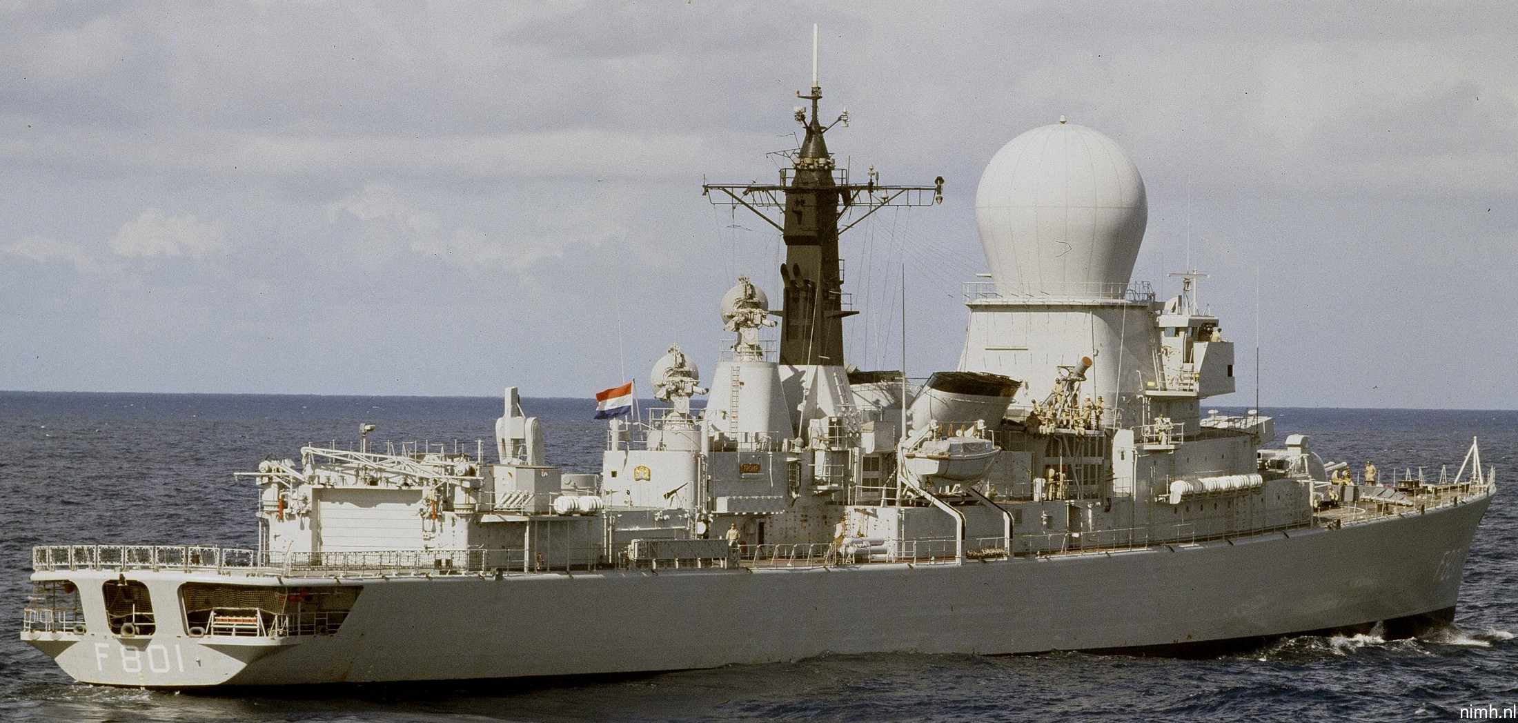 hnlms tromp f-801 class guided missile frigate royal netherlands navy koninklijke marine 15