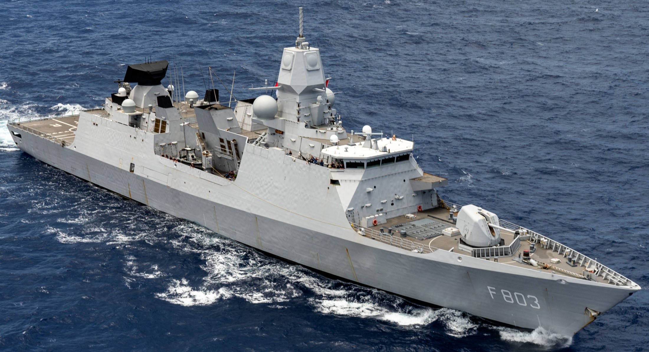 de zeven provincien class guided missile frigate ffg royal natherlands navy f803 hnlms tromp 65c