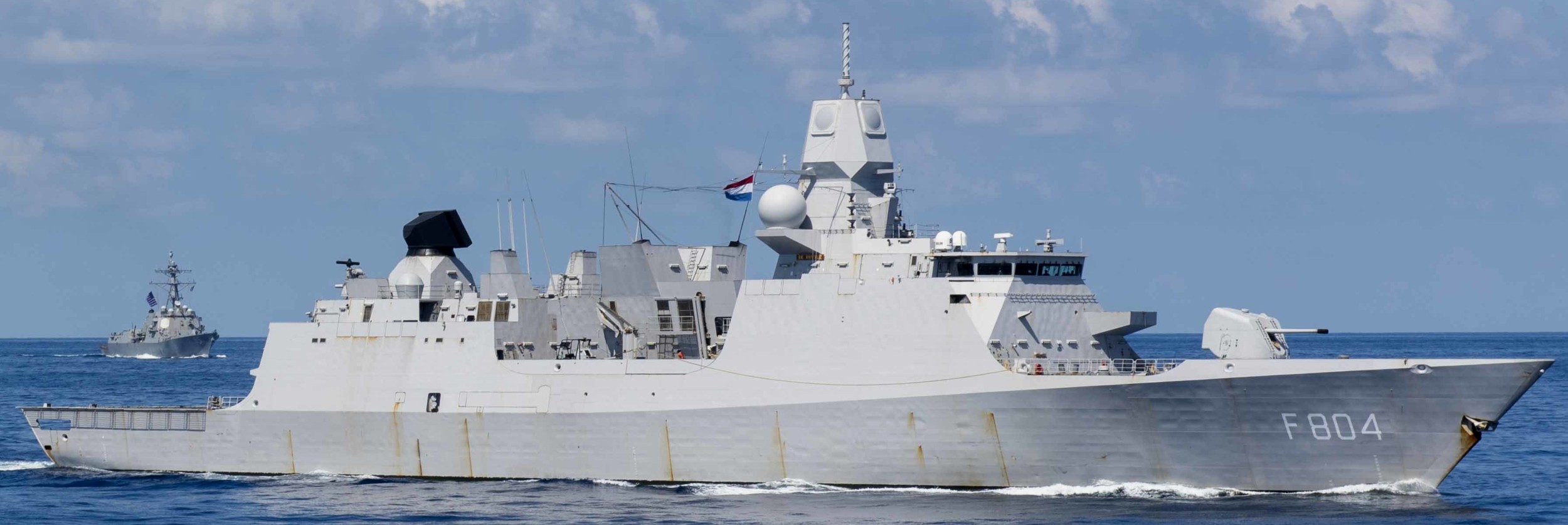 f804 hnlms de ruyter guided missile frigate ffg lcf royal netherlands navy 41