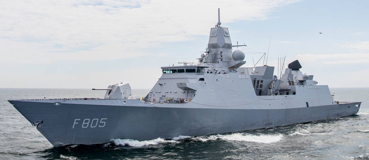 f-805 hnlms evertsen guided missile frigate ffg lcf royal netherlands navy 24