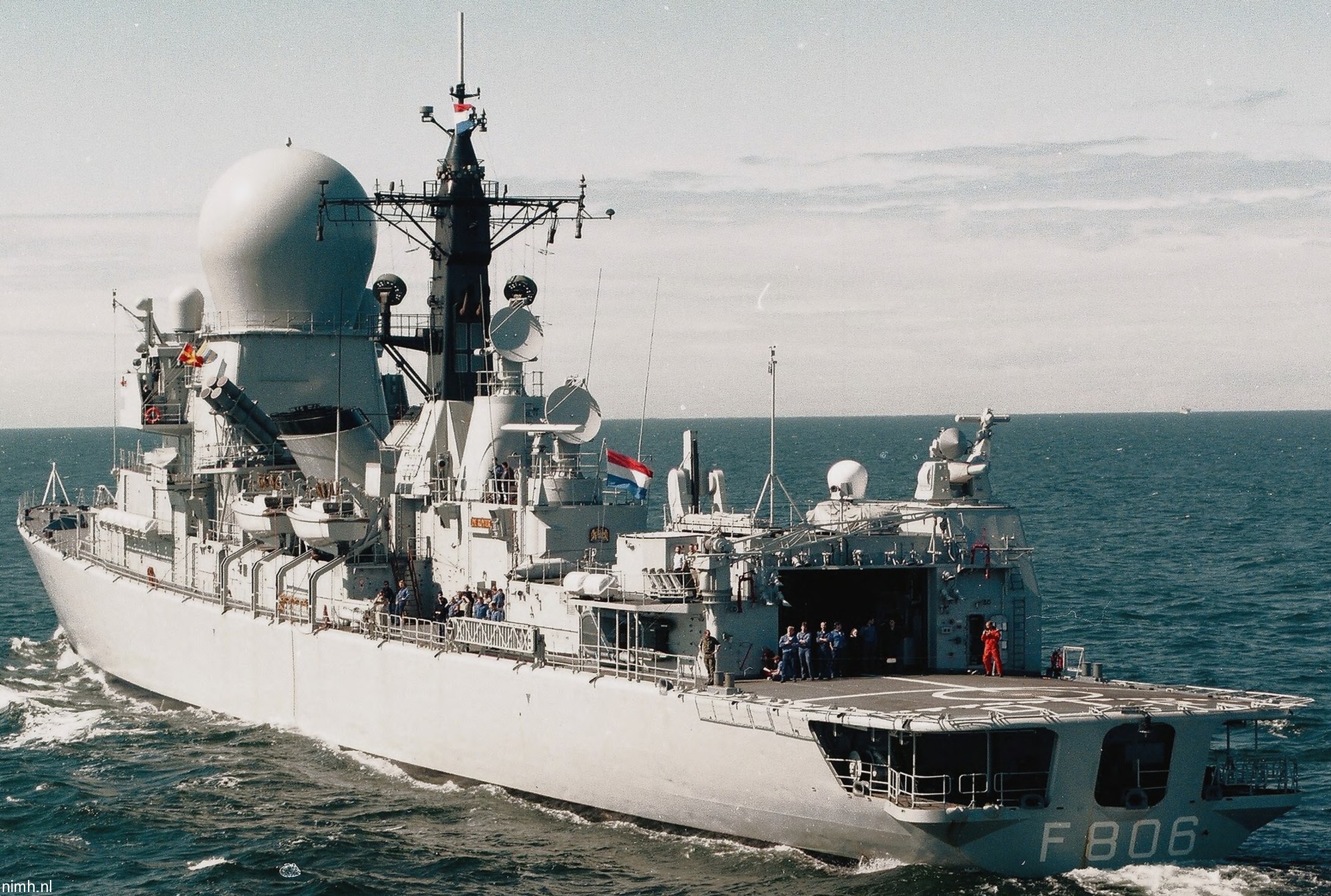 hnlms de ruyter f-806 tromp class guided missile frigate royal netherlands navy koninklijke marine 07