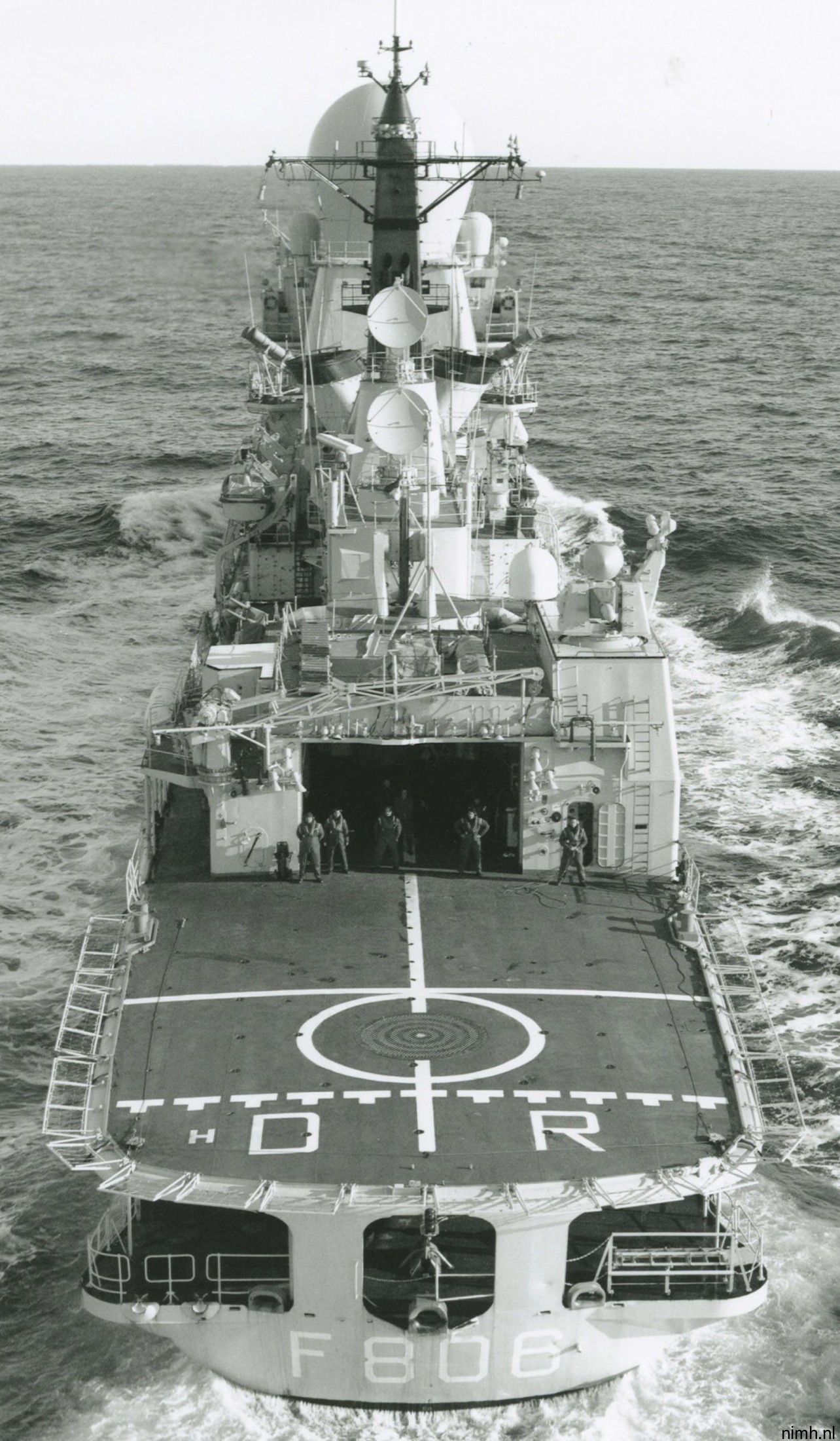 hnlms de ruyter f-806 tromp class guided missile frigate royal netherlands navy koninklijke marine 13