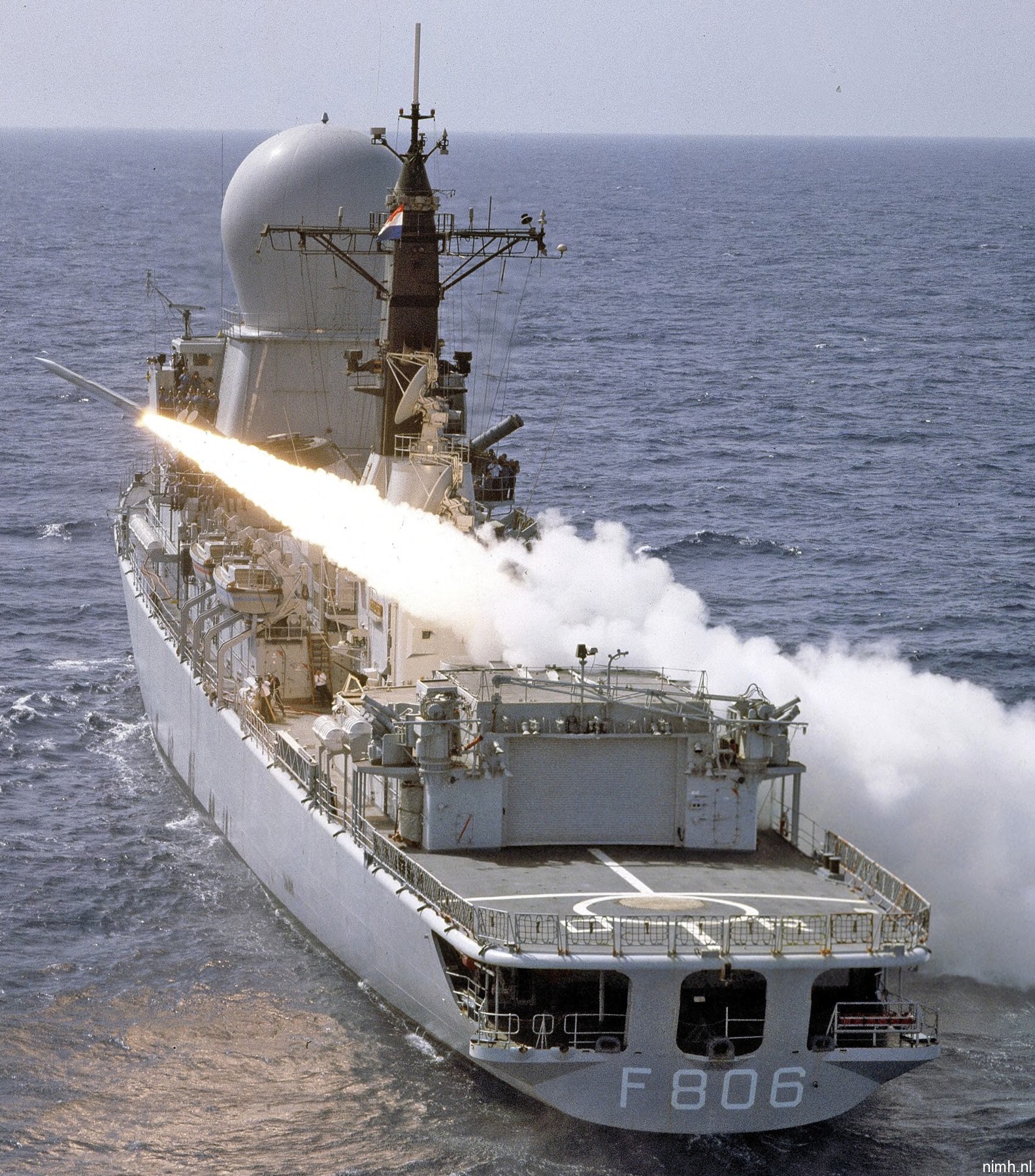 tromp class guided missile frigate royal netherlands navy koninklijke marine rim-66 standard sm-1mr sam 39c