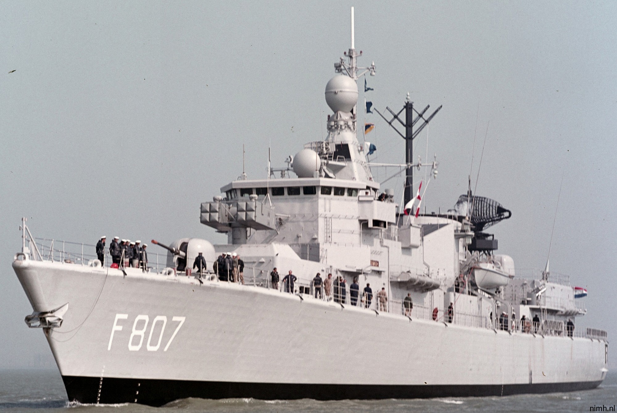 hnlms kortenaer f-807 standard class frigate s-fregat royal netherlands navy koninklijke marine 31