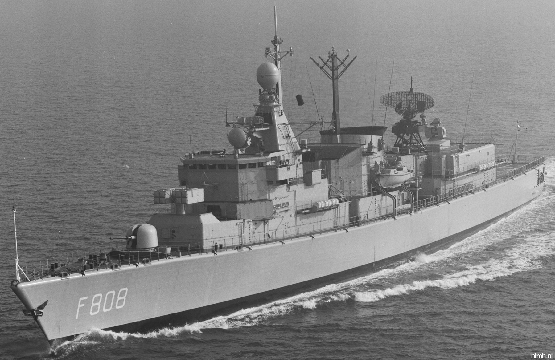 hnlms callenburgh f-808 kortenaer standard class frigate s-fregat royal netherlands navy koninklijke marine 06