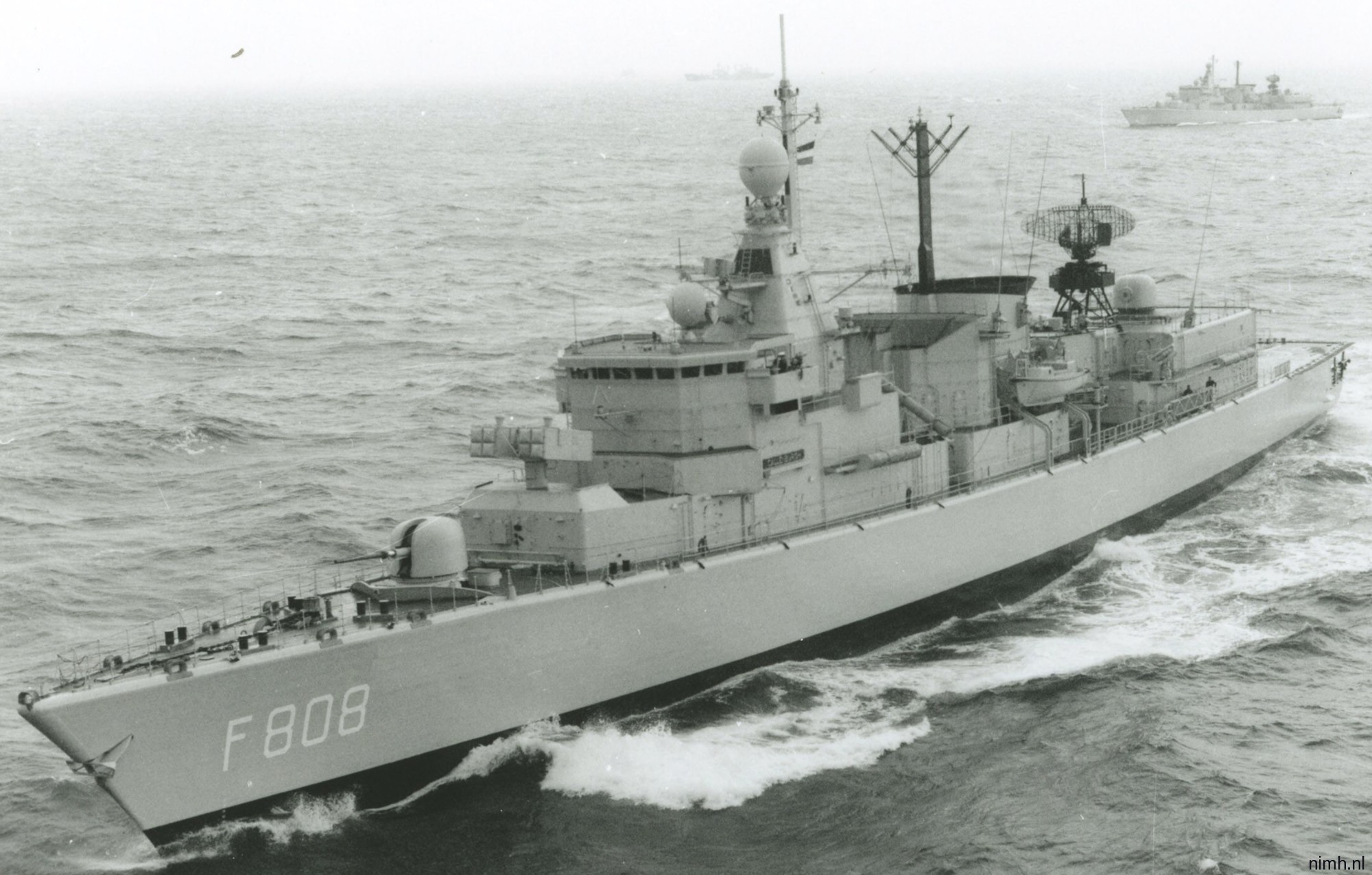 hnlms callenburgh f-808 kortenaer standard class frigate s-fregat royal netherlands navy koninklijke marine nato 16