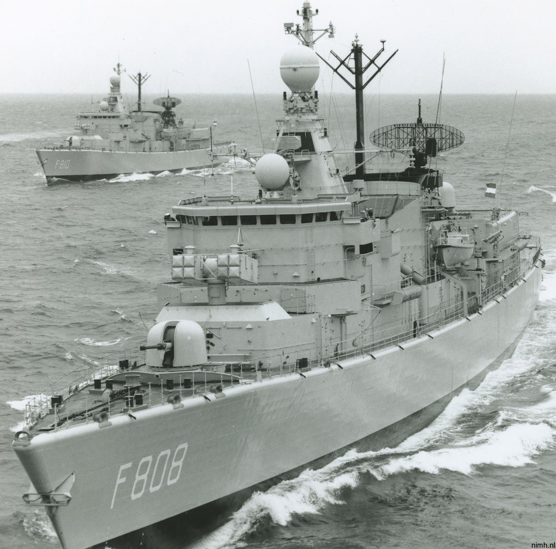 hnlms callenburgh f-808 kortenaer standard class frigate s-fregat royal netherlands navy koninklijke marine 24