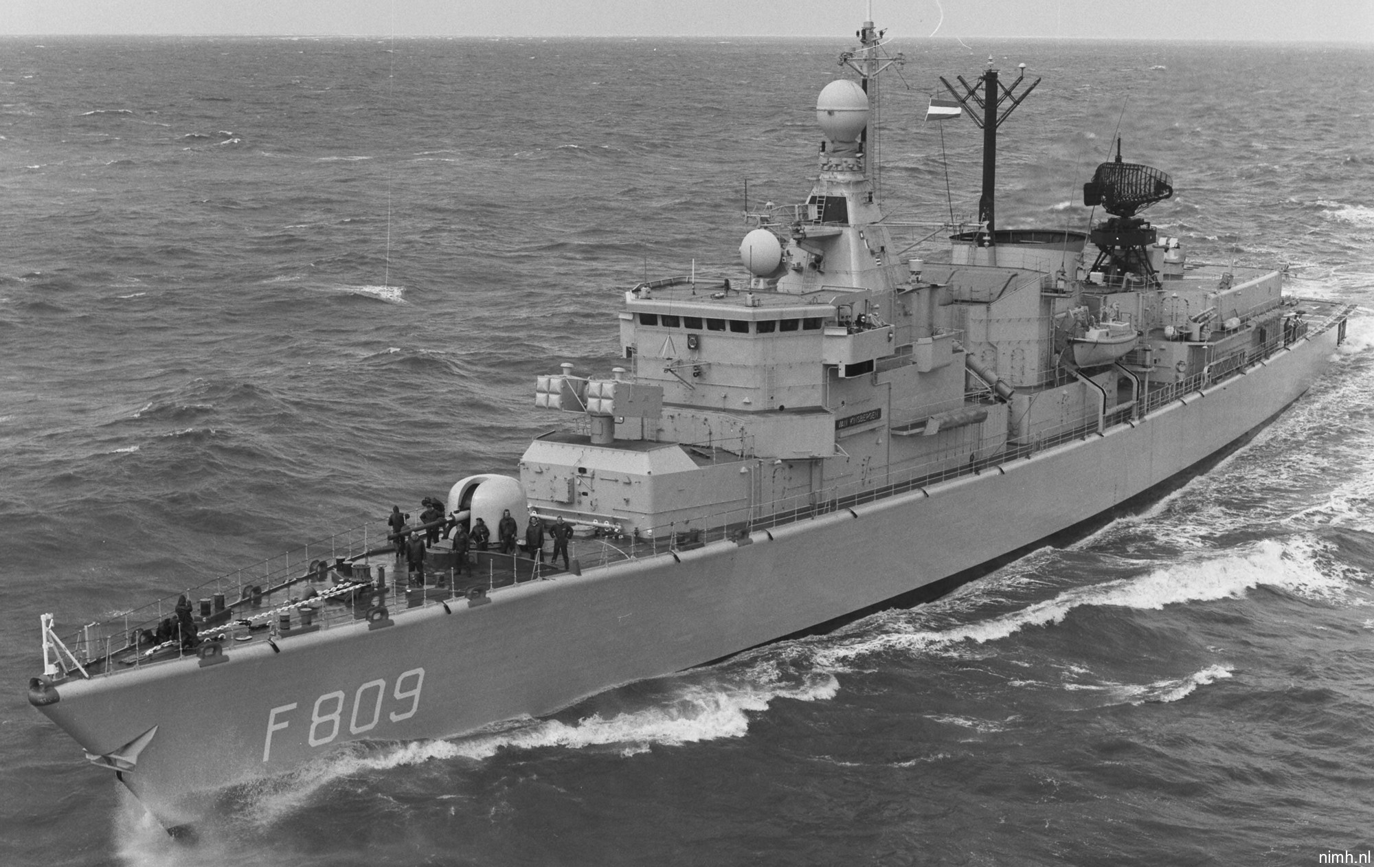 hnlms van kinsbergen f-809 kortenaer standard class frigate s-fregat royal netherlands navy koninklijke marine 05