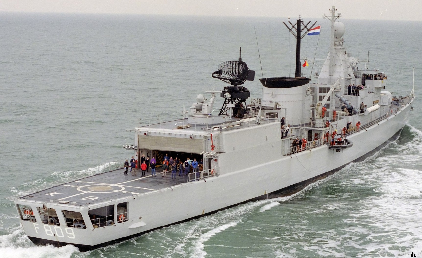 hnlms van kinsbergen f-809 kortenaer standard class frigate s-fregat royal netherlands navy koninklijke marine 07