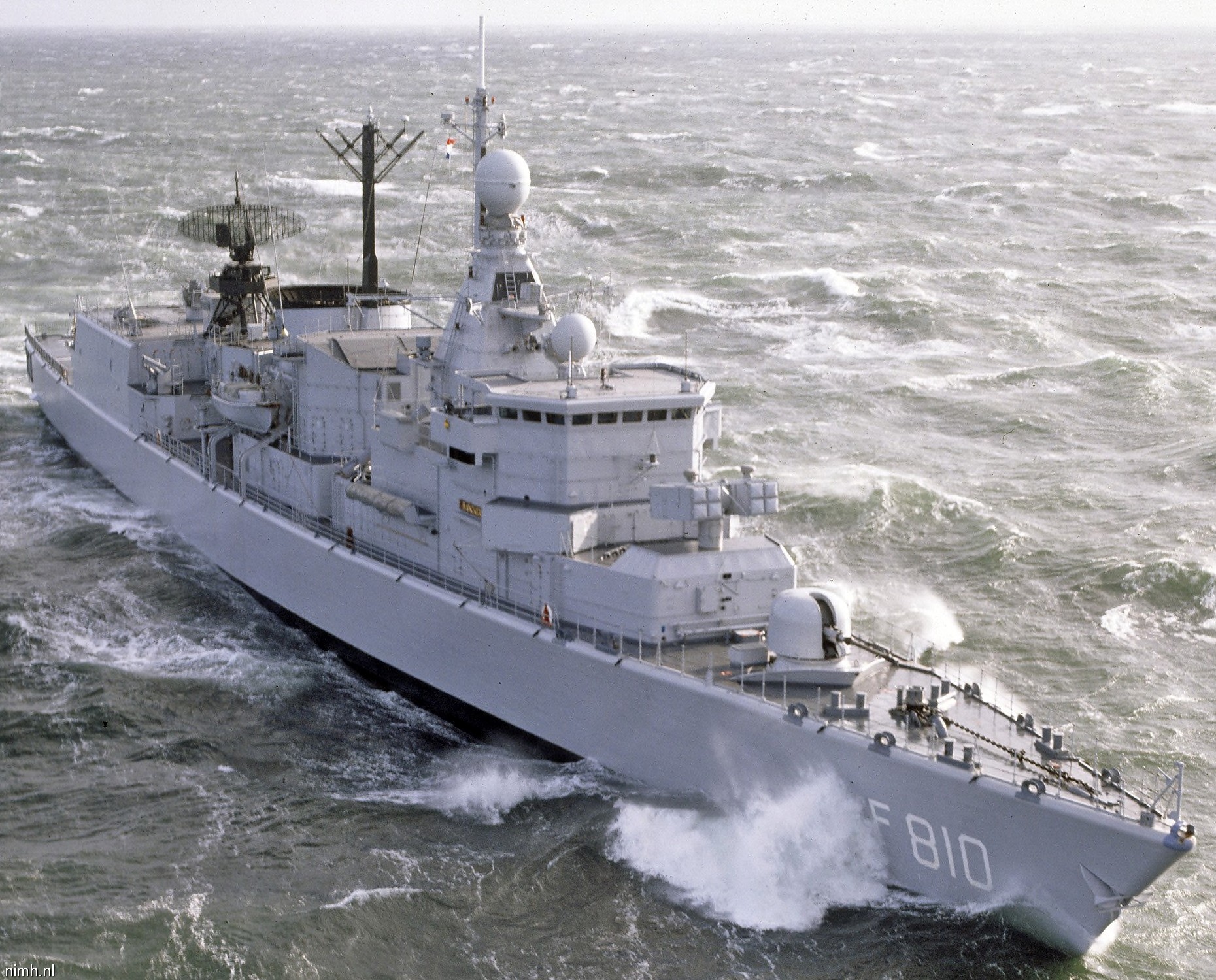 hnlms banckert f-810 kortenaer standard class frigate s-fregat royal netherlands navy koninklijke marine 08