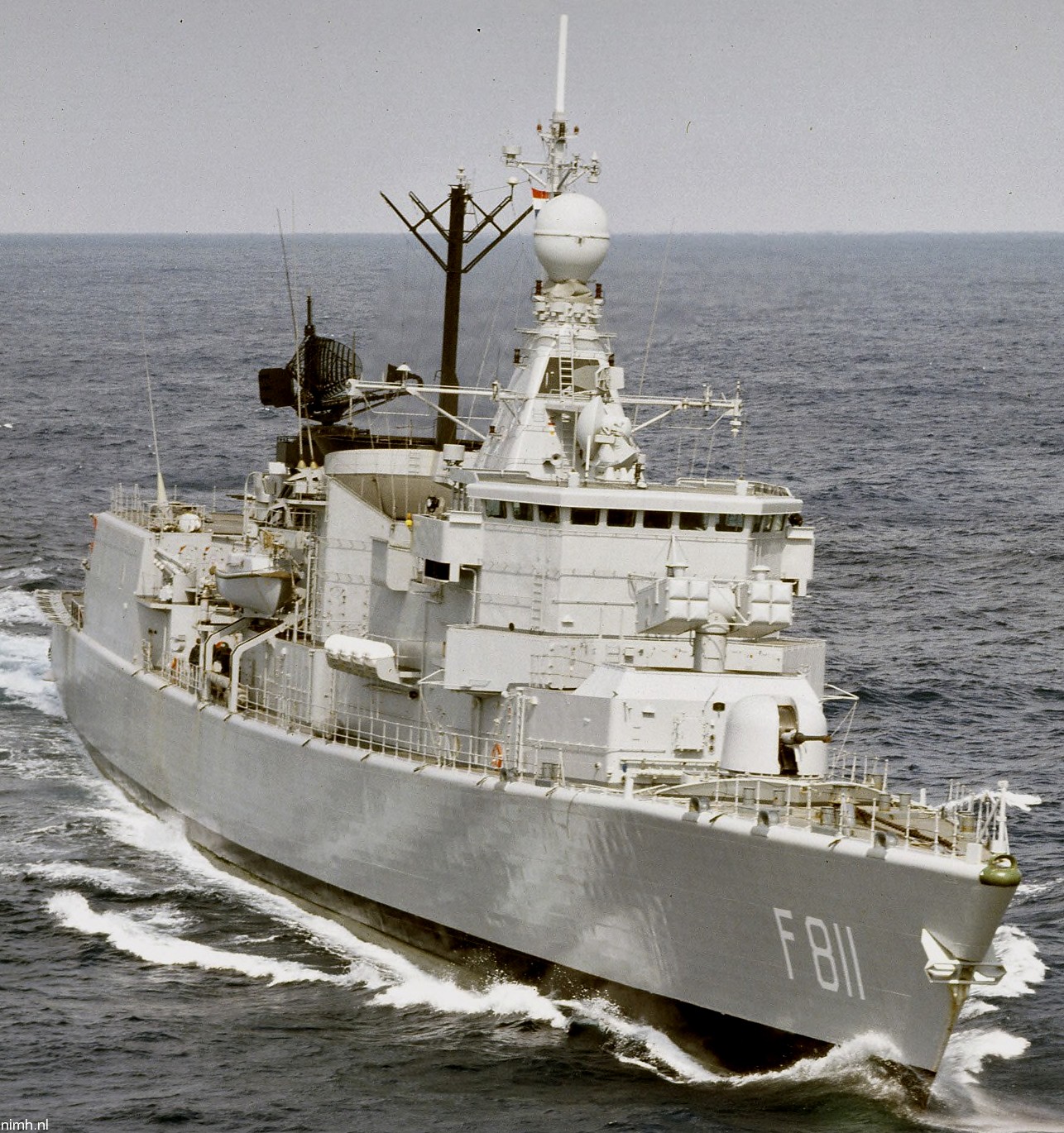 hnlms piet heyn f-811 kortenaer standard class frigate s-fregat royal netherlands navy koninklijke marine 09