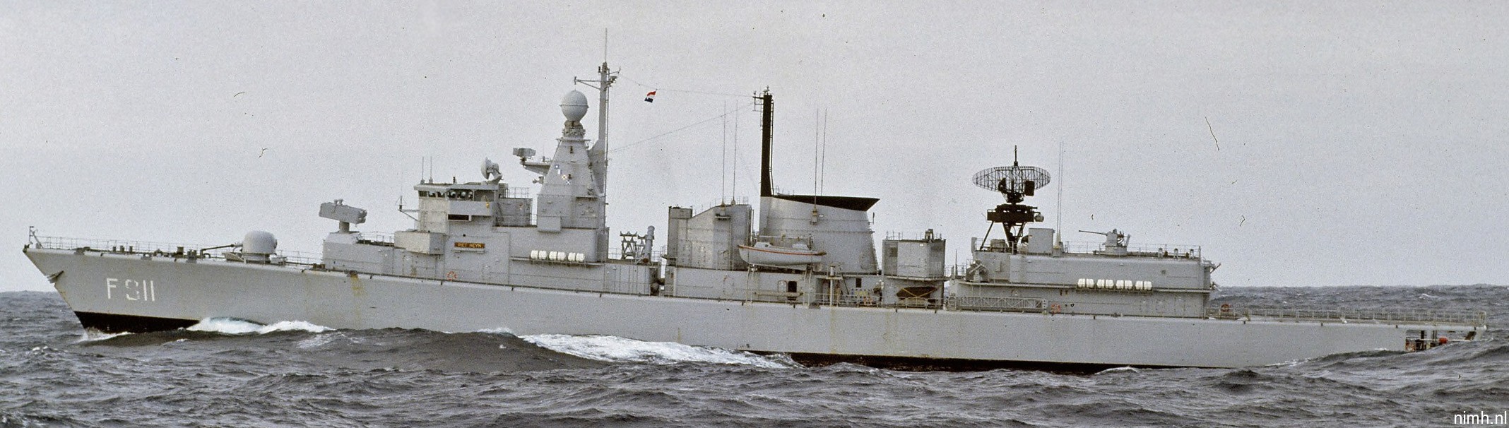 hnlms piet heyn f-811 kortenaer standard class frigate s-fregat royal netherlands navy koninklijke marine 10