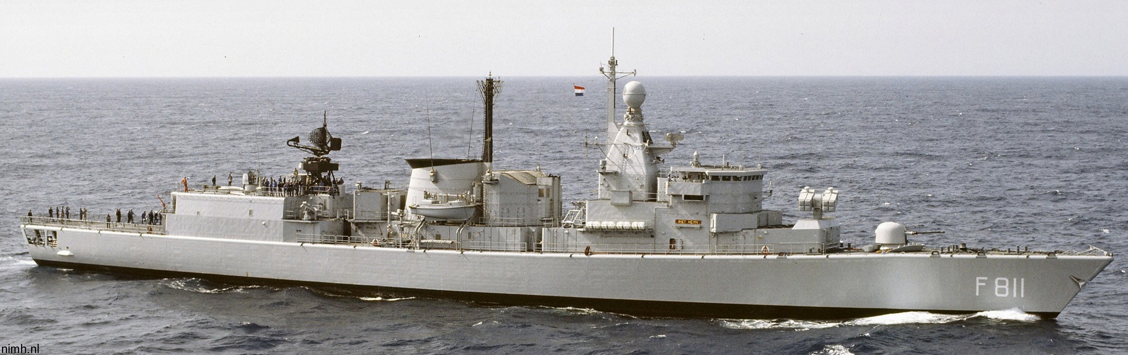 hnlms piet heyn f-811 kortenaer standard class frigate s-fregat royal netherlands navy koninklijke marine 13