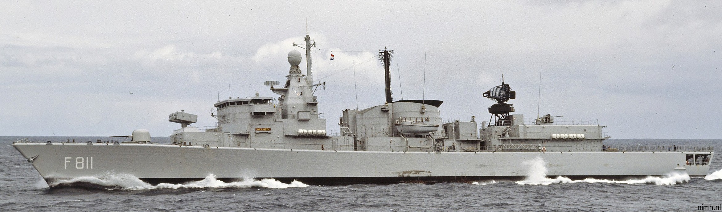 hnlms piet heyn f-811 kortenaer standard class frigate s-fregat royal netherlands navy koninklijke marine 14