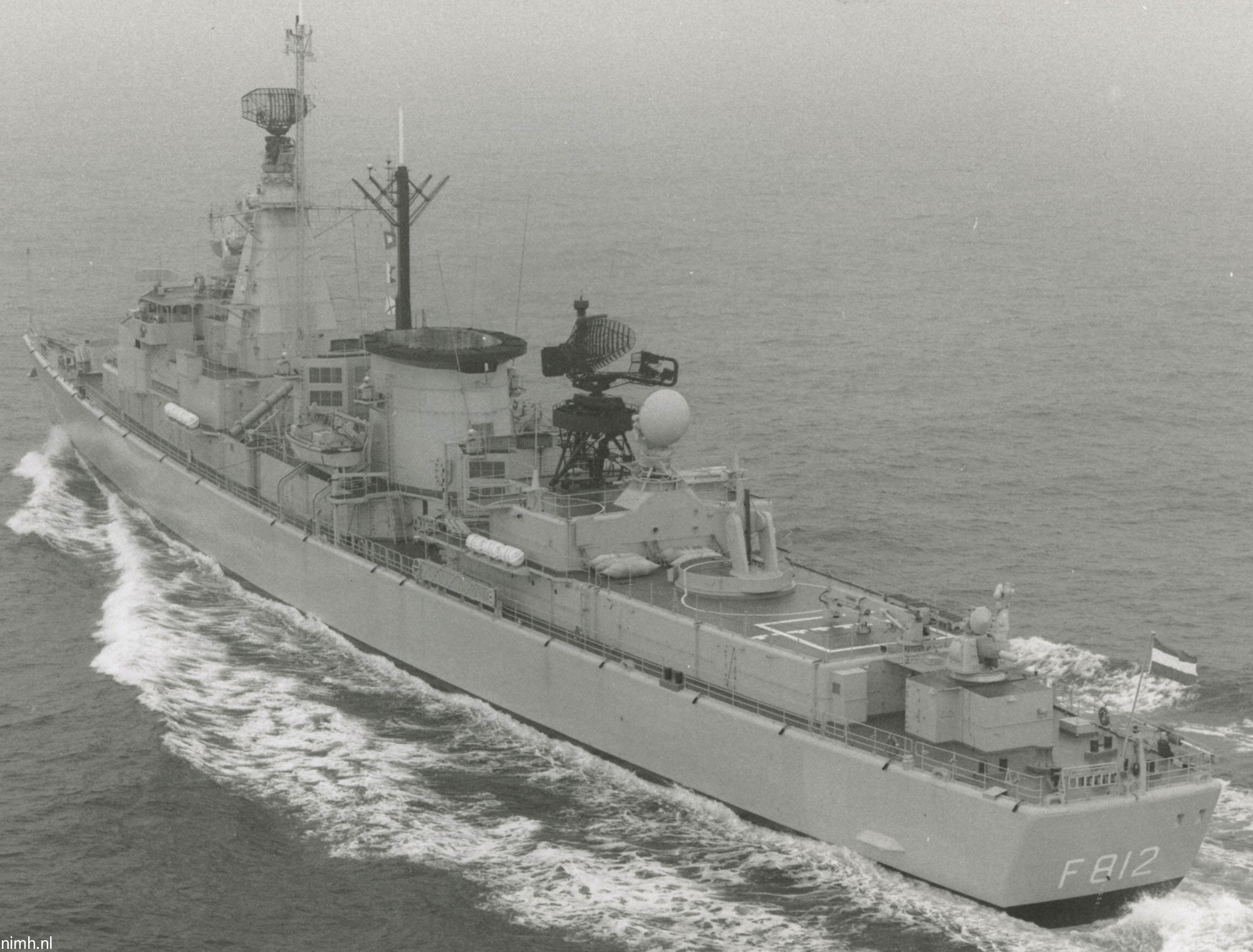 hnlms jacob van heemskerck f-812 class guided missile frigate l-fregat royal netherlands navy koninklijke marine 14