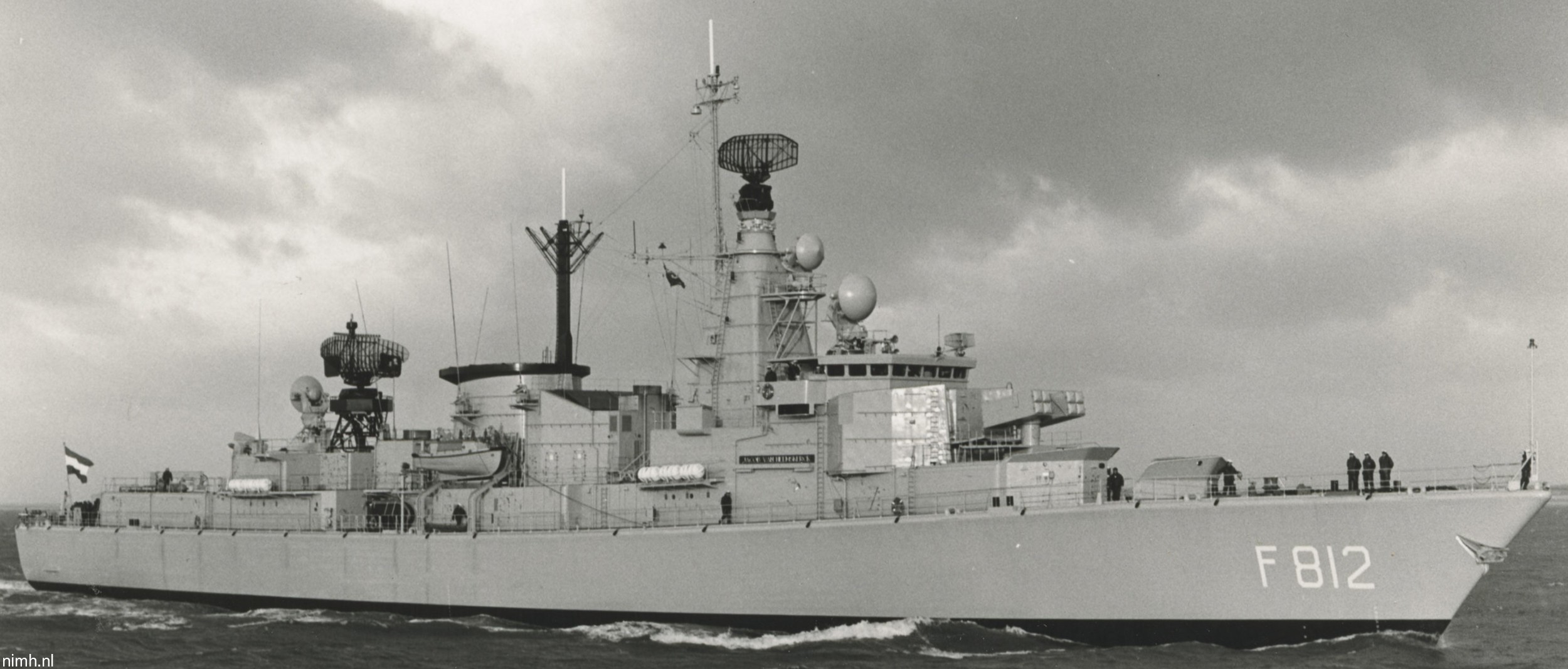 hnlms jacob van heemskerck f-812 class guided missile frigate l-fregat royal netherlands navy koninklijke marine 15