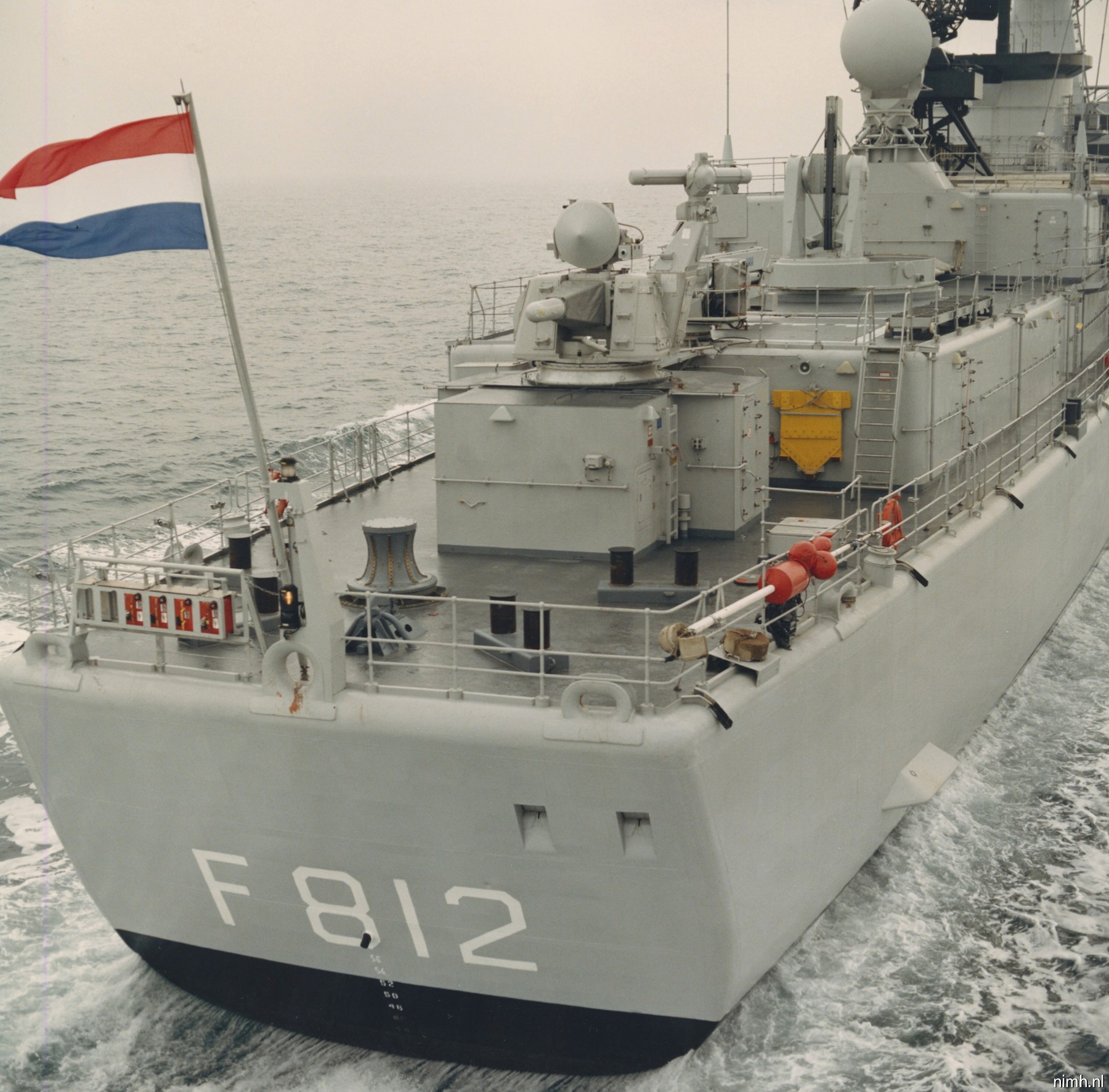 hnlms jacob van heemskerck f-812 class guided missile frigate l-fregat royal netherlands navy koninklijke marine goalkeeper ciws 17