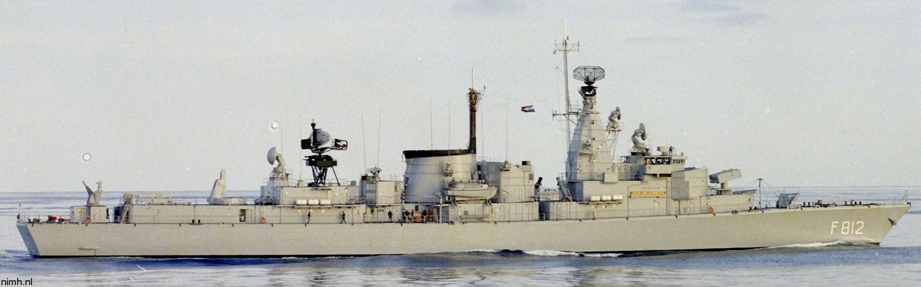 hnlms jacob van heemskerck f-812 class guided missile frigate l-fregat royal netherlands navy koninklijke marine 25