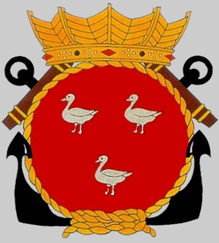 hnlms witte de with f-813 insignia crest patch badge guided missile frigate royal netherlands navy 02x