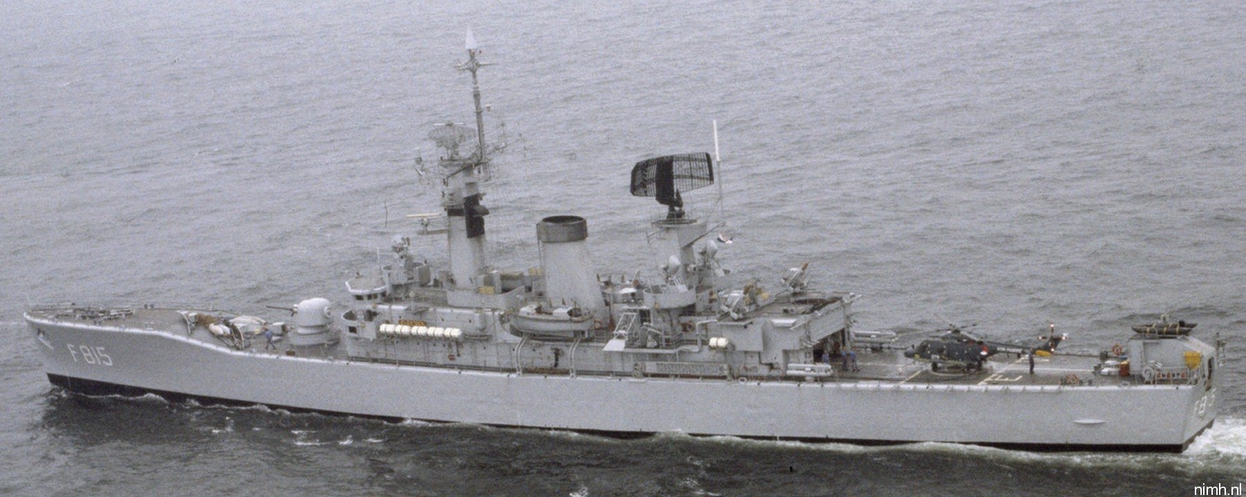 hnlms evertsen f-815 van speijk class frigate royal netherlands navy koninklijke marine sh-14 lynx helicopter 02