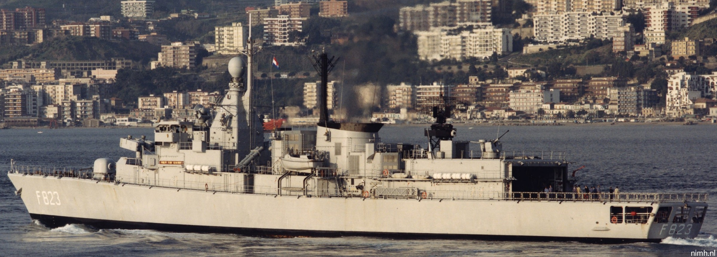 hnlms philips van almonde f-823 kortenaer standard class frigate s-fregat royal netherlands navy koninklijke marine 04